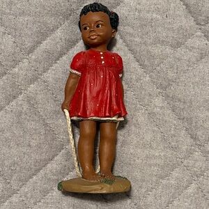 “All God's Children" collection by Martha Holcombe-Root. “SHANI” EUC